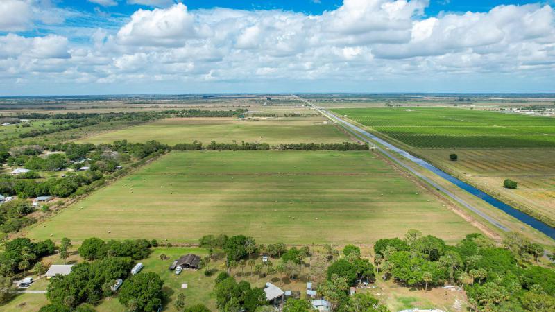  Commercial & Industrial Land Images 