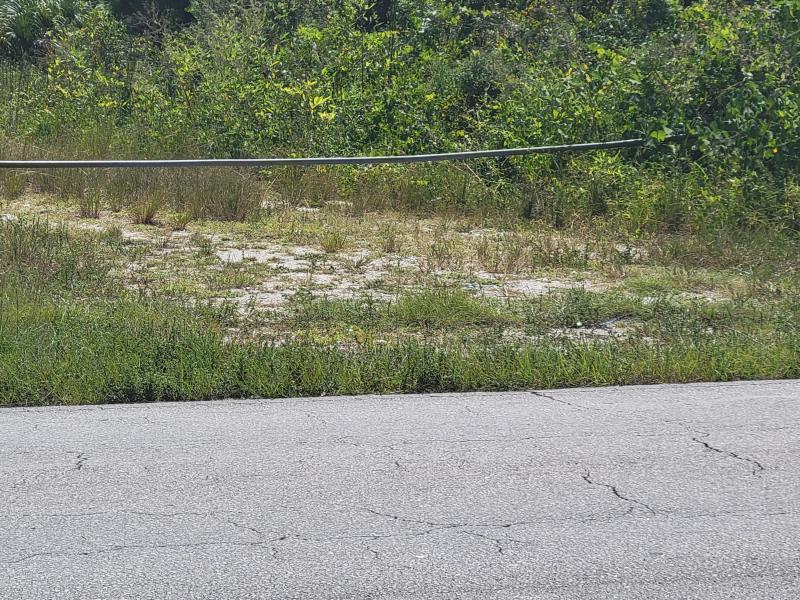  Commercial & Industrial Land Images 