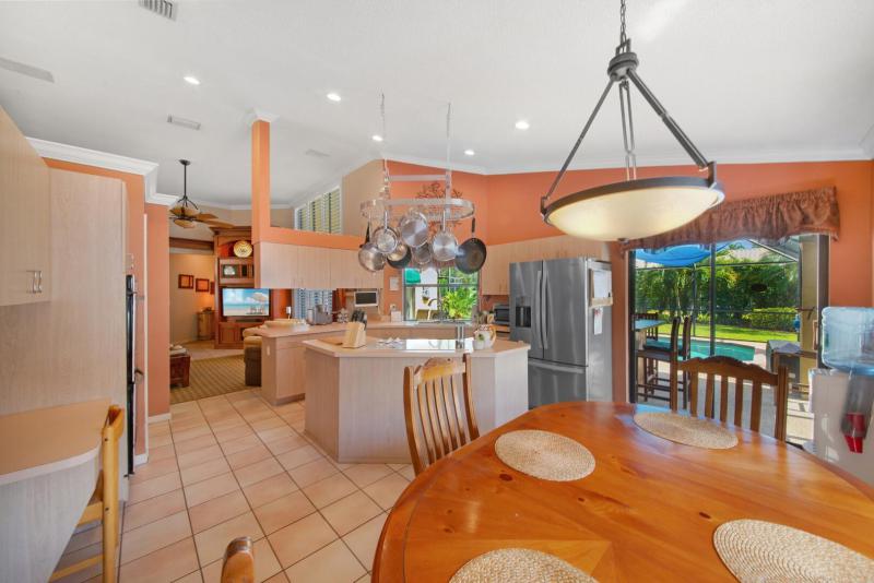  Single Family Homes Photo 21:  Coral Springs,  FL 33076