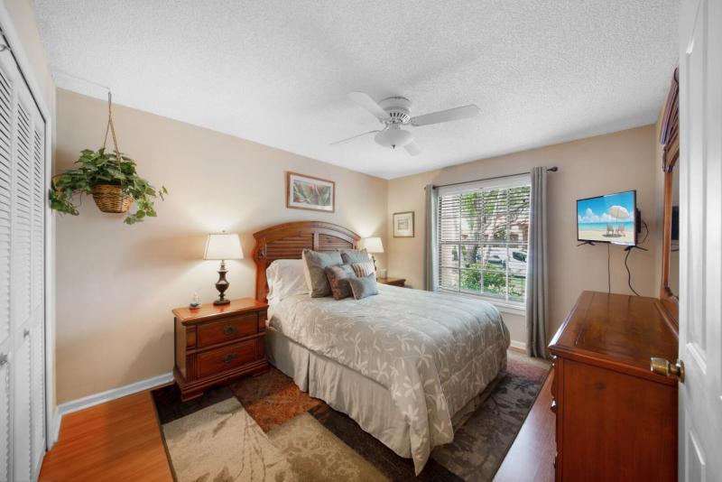  Single Family Homes Photo 34:  Coral Springs,  FL 33076