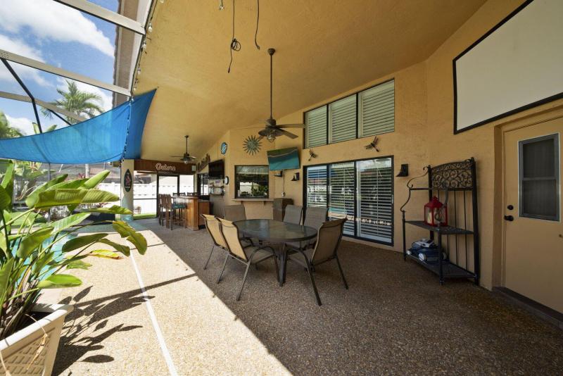  Single Family Homes Photo 51:  Coral Springs,  FL 33076