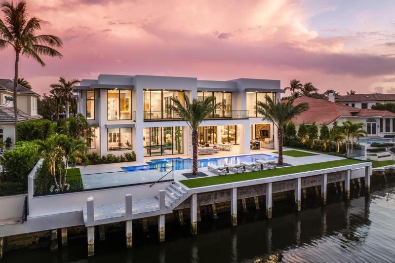  Single Family Homes Photo 2:  Boca Raton,  FL 33432