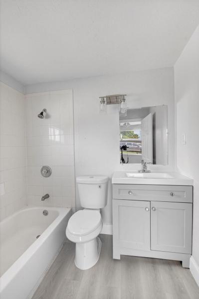Duplex, Triplex and Fourplex Images