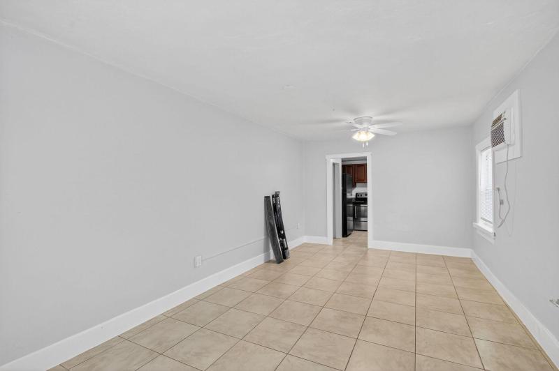Duplex, Triplex and Fourplex Images