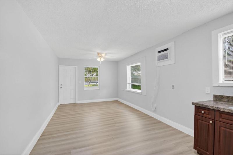 Duplex, Triplex and Fourplex Images