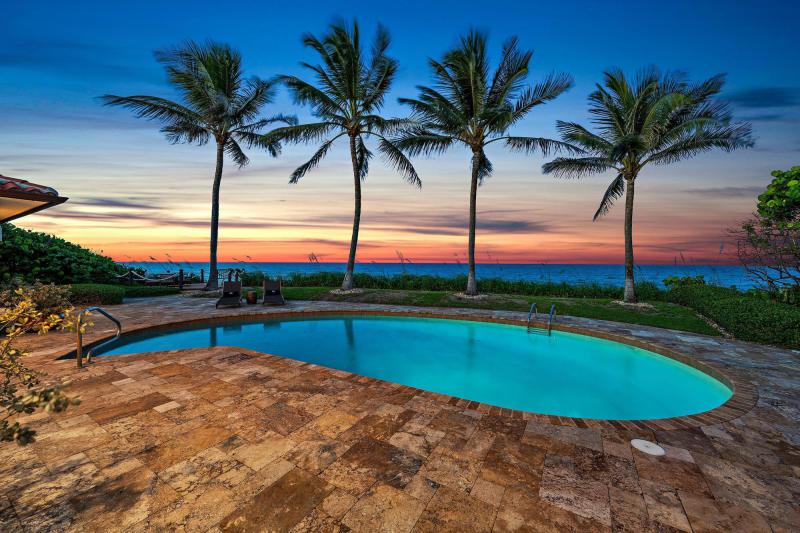  Single Family Homes Photo 14:  Jupiter,  FL 33469