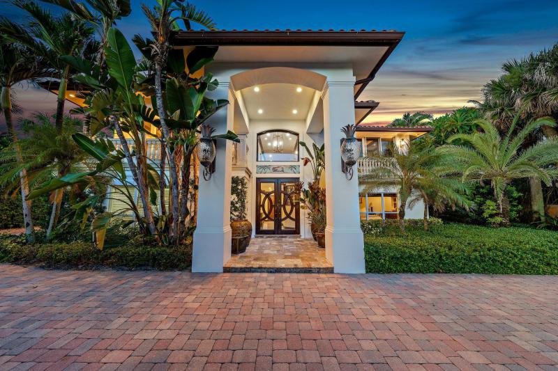  Single Family Homes Photo 17:  Jupiter,  FL 33469