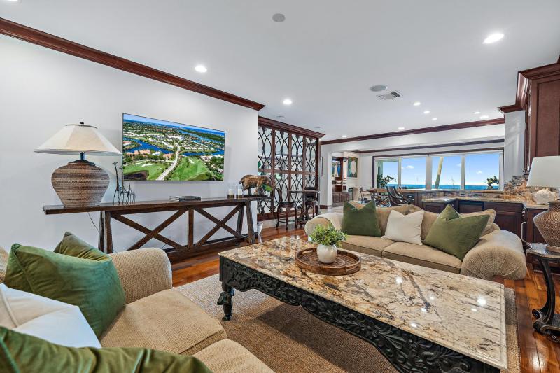  Single Family Homes Photo 44:  Jupiter,  FL 33469