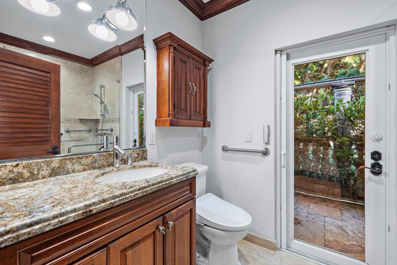  Single Family Homes Photo 55:  Jupiter,  FL 33469
