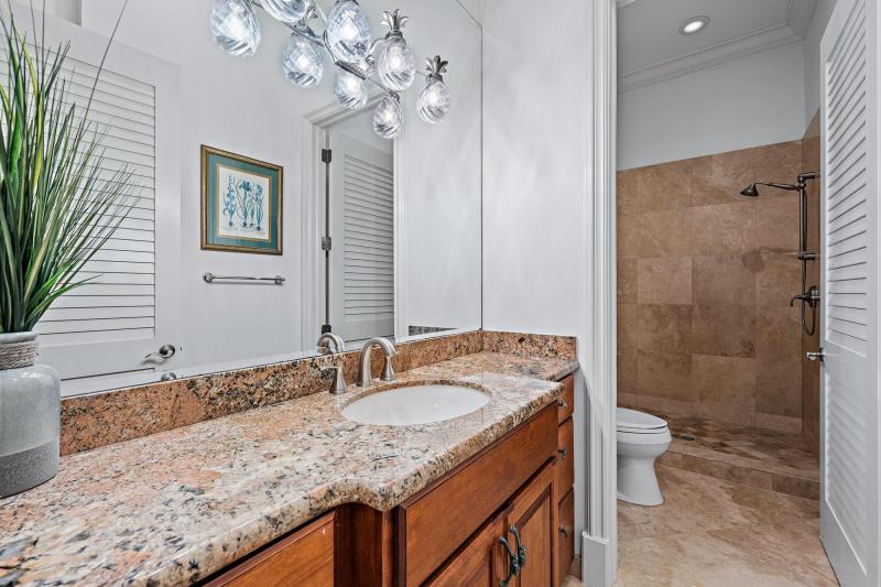  Single Family Homes Photo 71:  Jupiter,  FL 33469