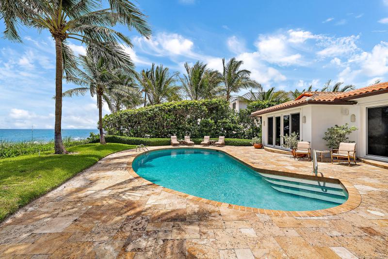 Single Family Homes Photo 9:  Jupiter,  FL 33469