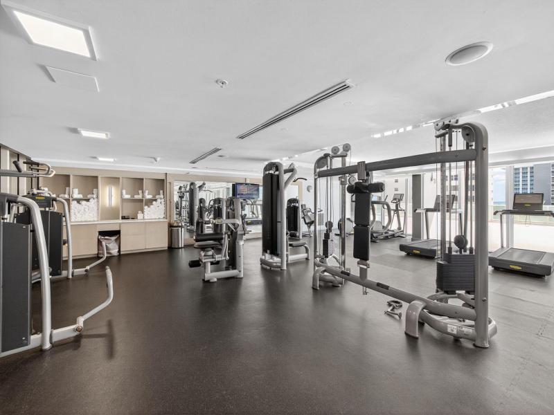  Condo & Townhome Photos