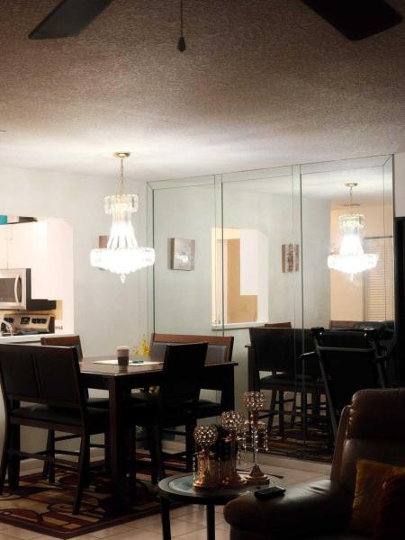  Condo & Townhome Photos