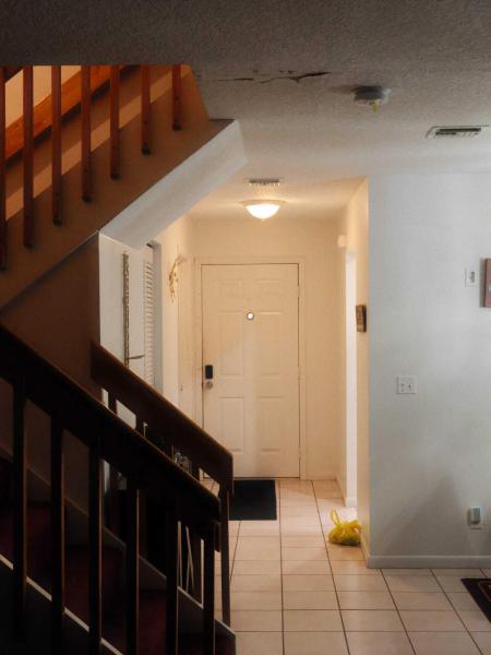  Condo & Townhome Photos