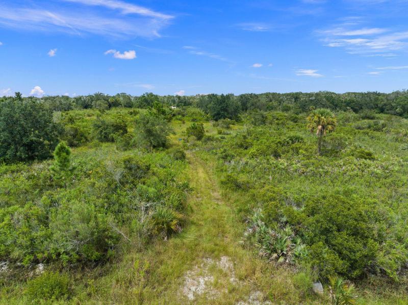  Commercial & Industrial Land Images 