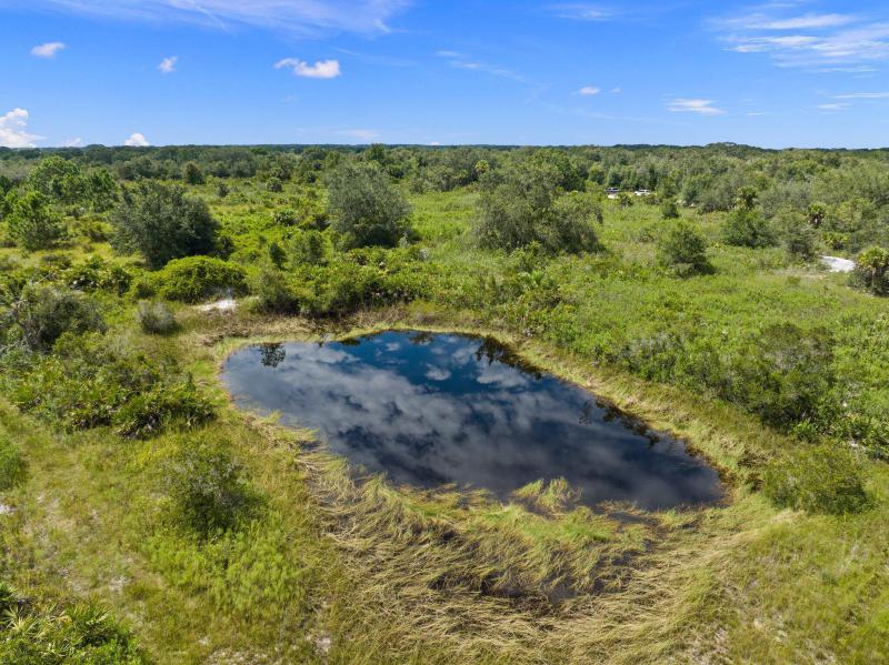  Commercial & Industrial Land Images 