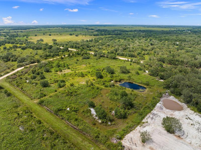  Commercial & Industrial Land Images 