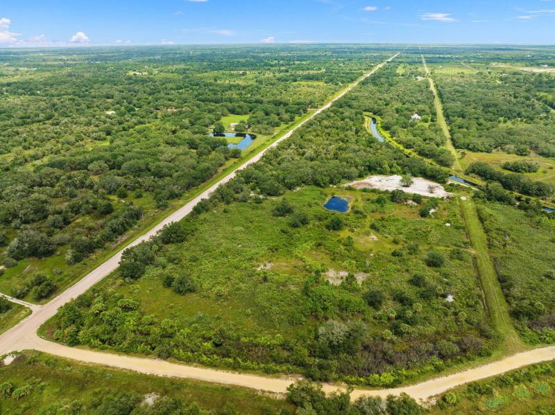  Commercial & Industrial Land Images 