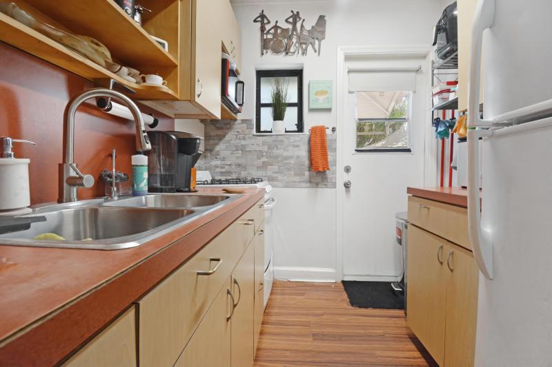 Duplex, Triplex and Fourplex Images