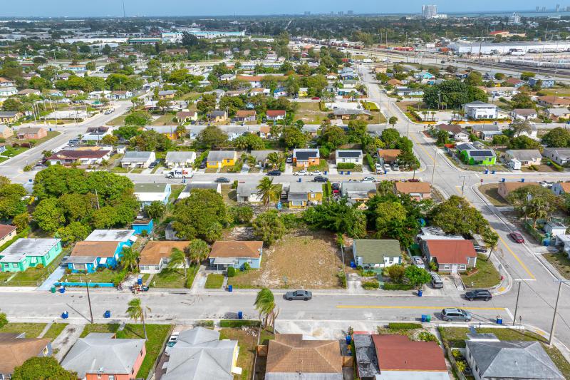 Duplex, Triplex and Fourplex Images