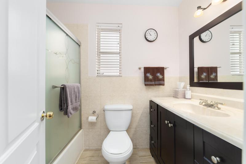  Condo & Townhome Photos