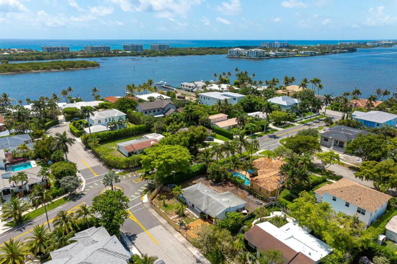 Duplex, Triplex and Fourplex Images