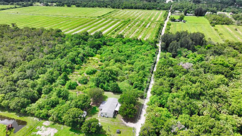  Commercial & Industrial Land Images 