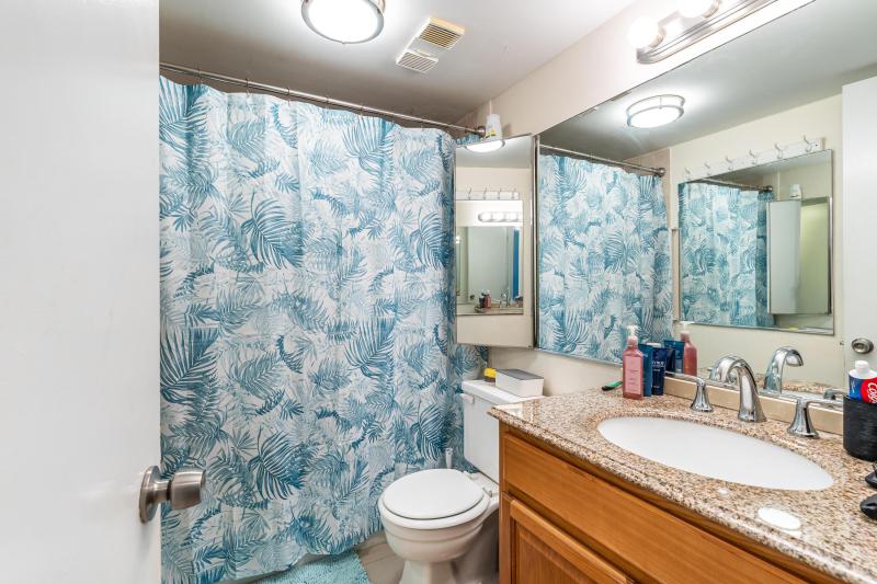  Condo & Townhome Photos