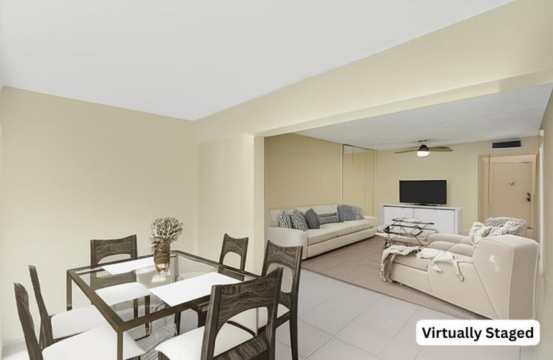  Condo & Townhome Photos