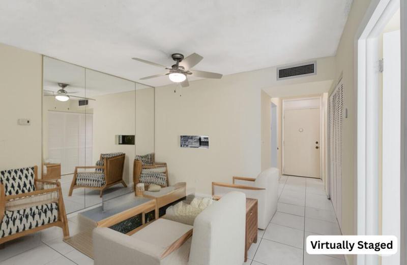  Condo & Townhome Photos