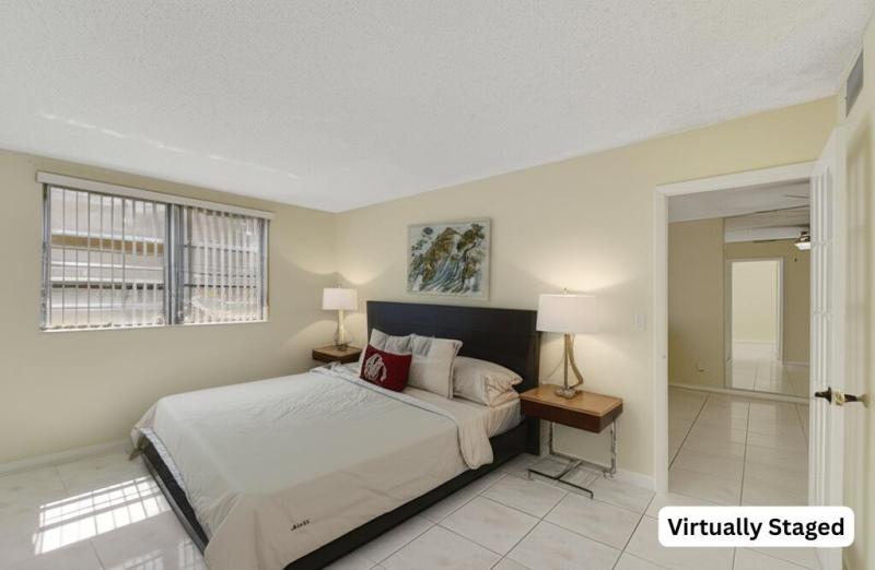  Condo & Townhome Photos