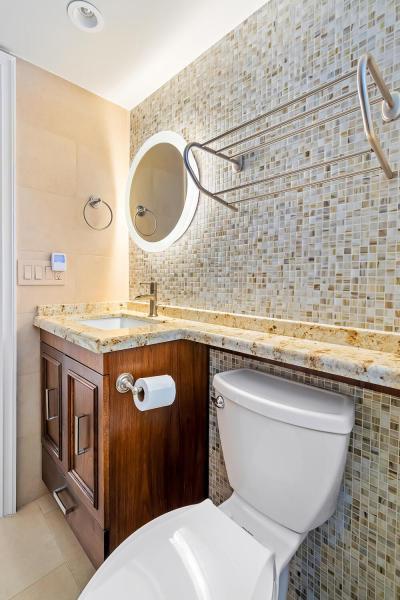 Condo & Townhome Photos