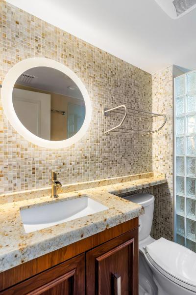  Condo & Townhome Photos