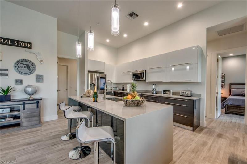  Commercial & Industrial Land Images 