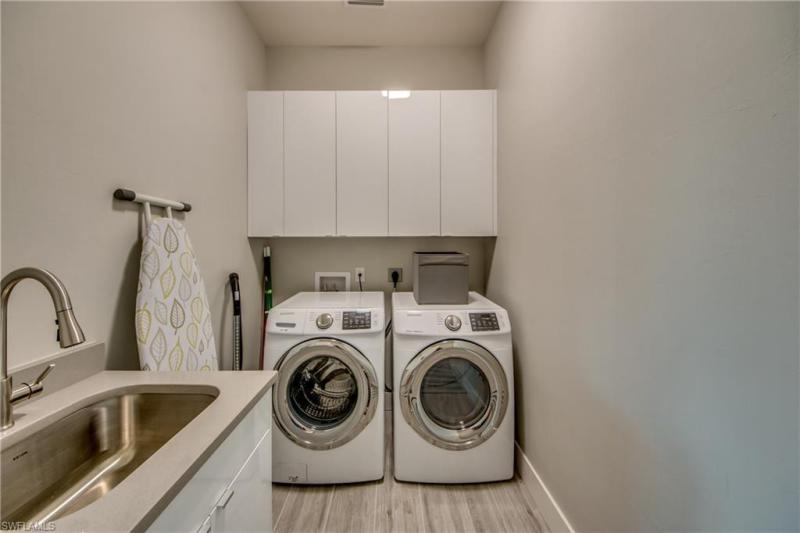  Commercial & Industrial Land Images 