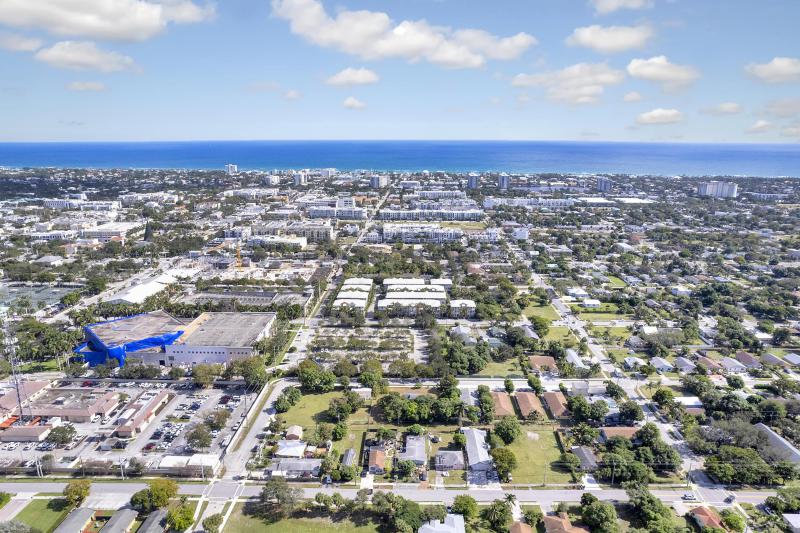  Commercial & Industrial Land Images 