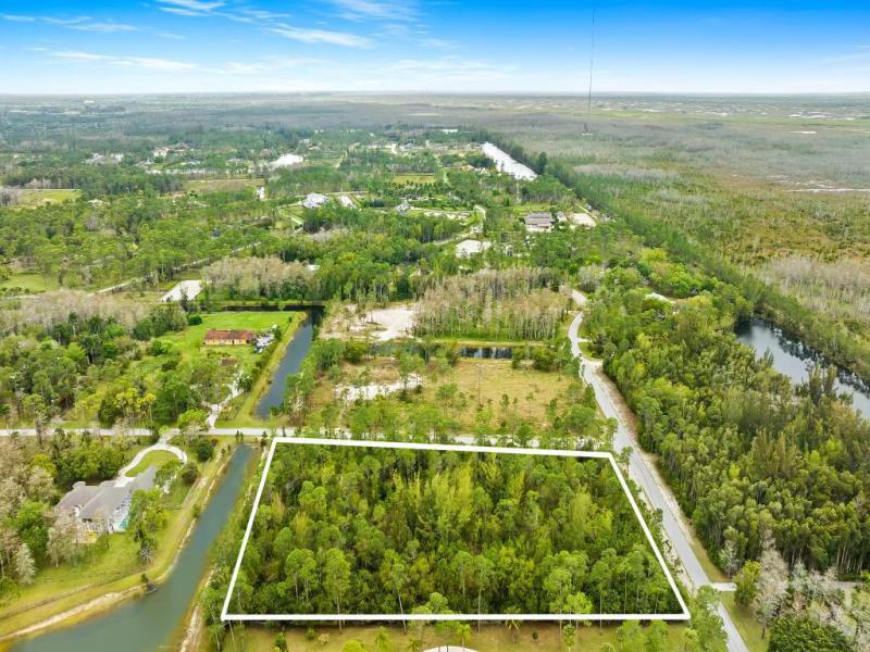  Commercial & Industrial Land Images 