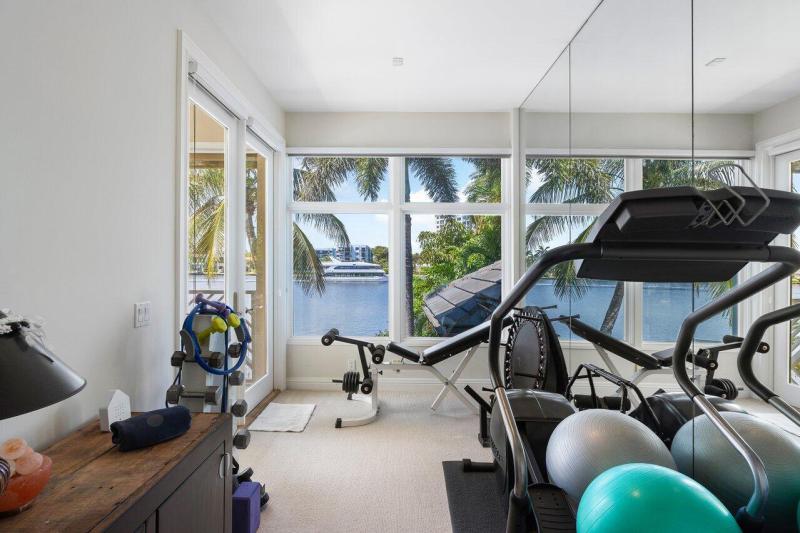  Single Family Homes Photo 16:  Delray Beach,  FL 33483