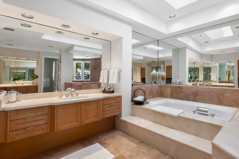 Single Family Homes Photo 21:  Delray Beach,  FL 33483