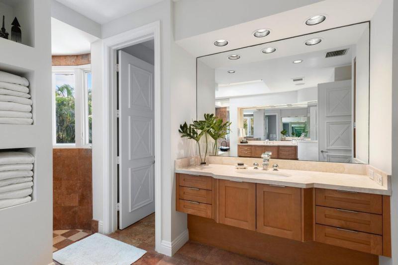  Single Family Homes Photo 22:  Delray Beach,  FL 33483