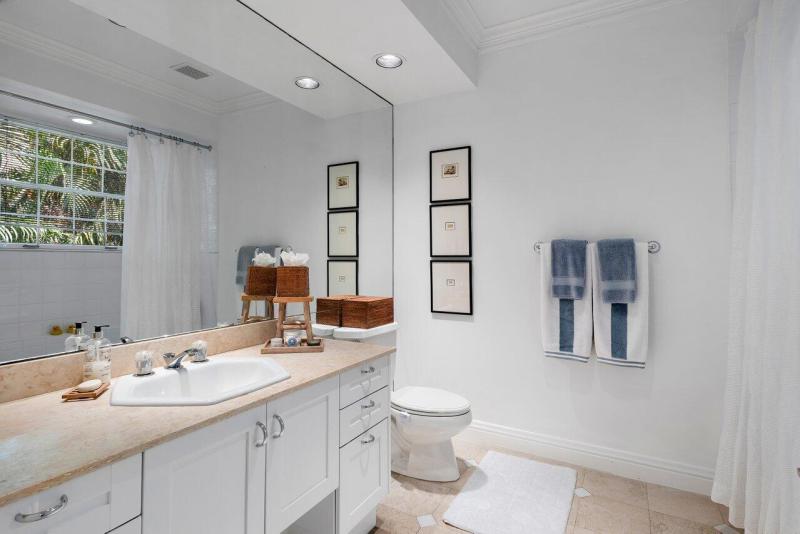  Single Family Homes Photo 28:  Delray Beach,  FL 33483