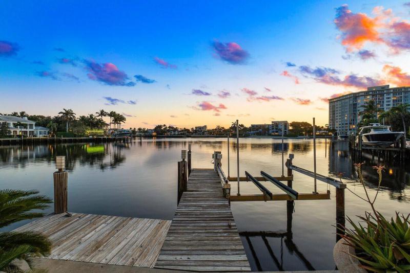  Single Family Homes Photo 4:  Delray Beach,  FL 33483