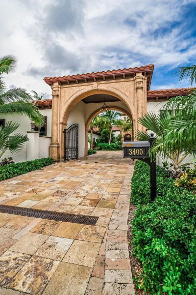  Single Family Homes Photo 11:  West Palm Beach,  FL 33407