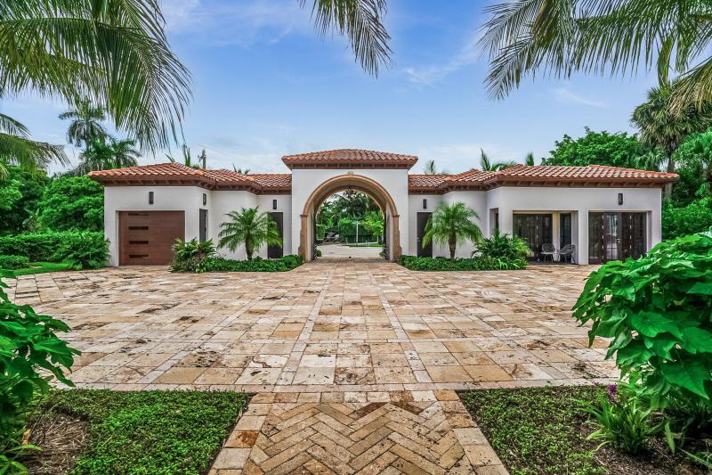  Single Family Homes Photo 14:  West Palm Beach,  FL 33407