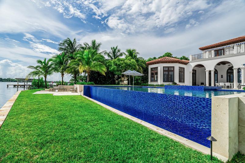  Single Family Homes Photo 167:  West Palm Beach,  FL 33407