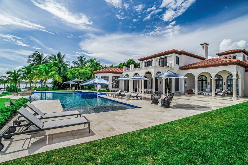  Single Family Homes Photo 169:  West Palm Beach,  FL 33407