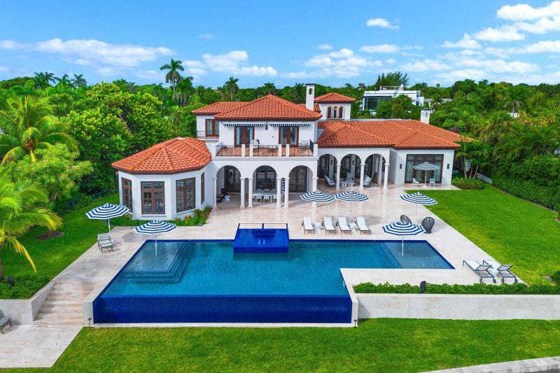  Single Family Homes Photo 205:  West Palm Beach,  FL 33407