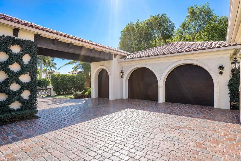  Single Family Homes Photo 19:  Boca Raton,  FL 33432