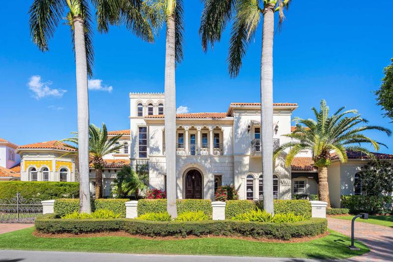  Single Family Homes Photo 3:  Boca Raton,  FL 33432