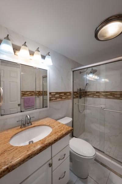  Condo & Townhome Photos